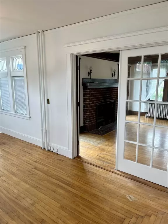 Needham, MA 02492,888 Great Plain Avenue #888