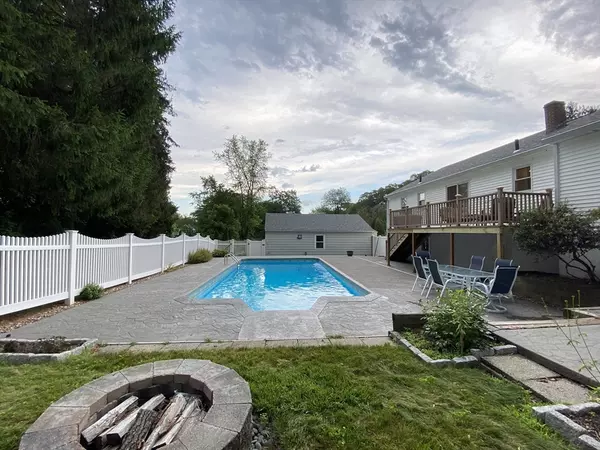 Auburn, MA 01501,3 Winchester Ave