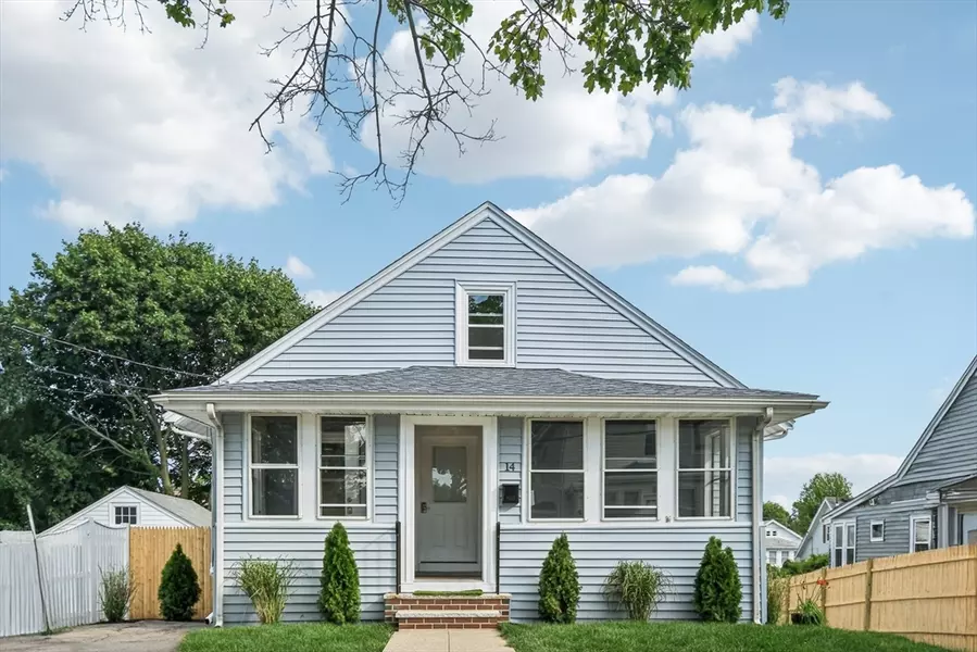 14 Ruthven St, Quincy, MA 02171