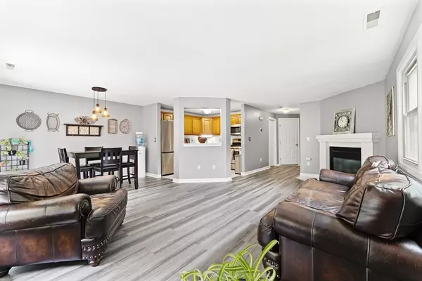 Marlborough, MA 01752,55 Crystal Brook Way #F