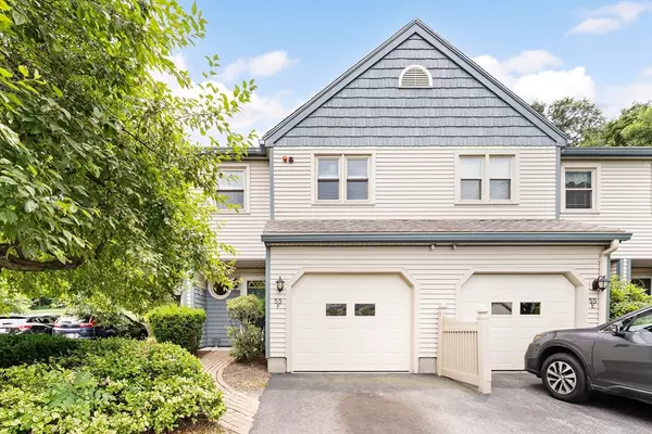 55 Crystal Brook Way #F, Marlborough, MA 01752