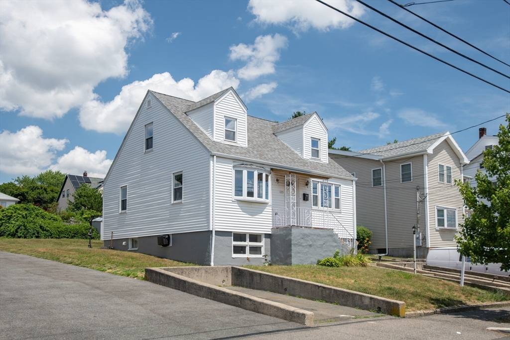 Revere, MA 02151,185 Suffolk Ave