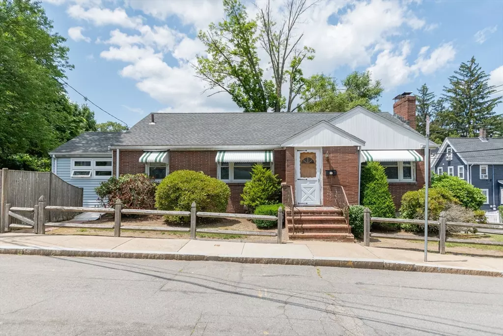 Boston, MA 02136,1 Dedham Street