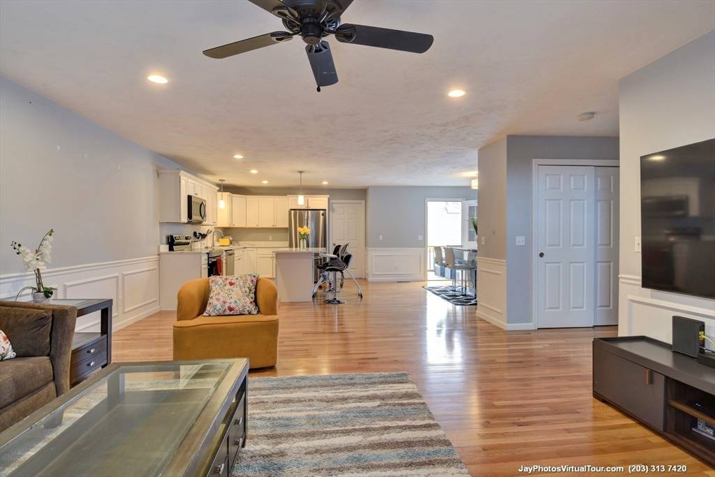 Worcester, MA 01603,110 Apricot St
