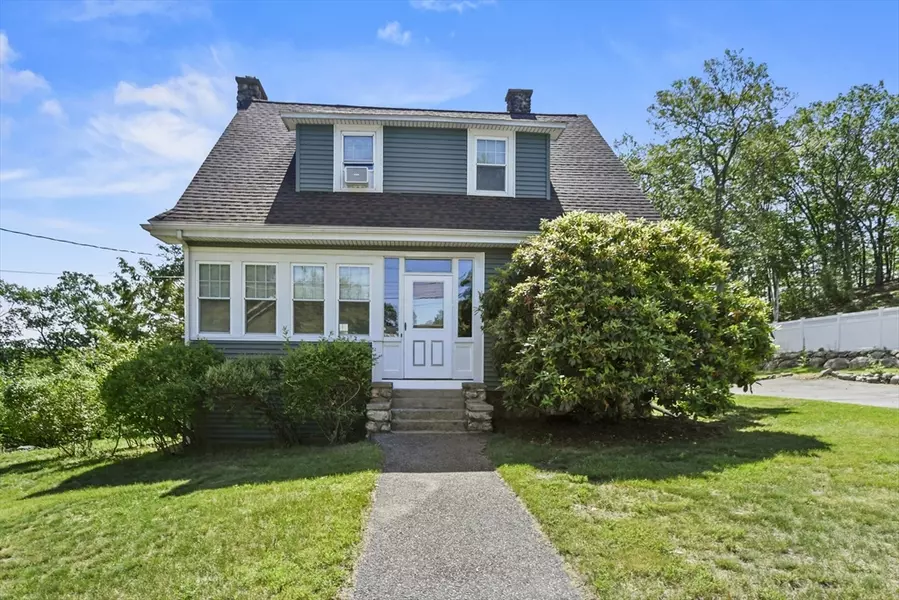 52 Tremont St, Woburn, MA 01801