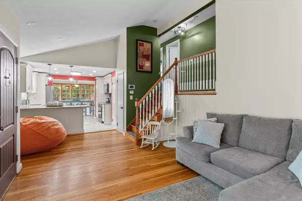 Holbrook, MA 02343,53 Rockwood St