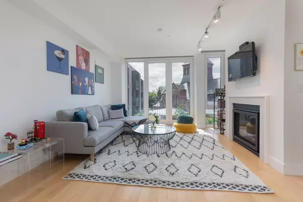 Cambridge, MA 02140,7 Beech St #310
