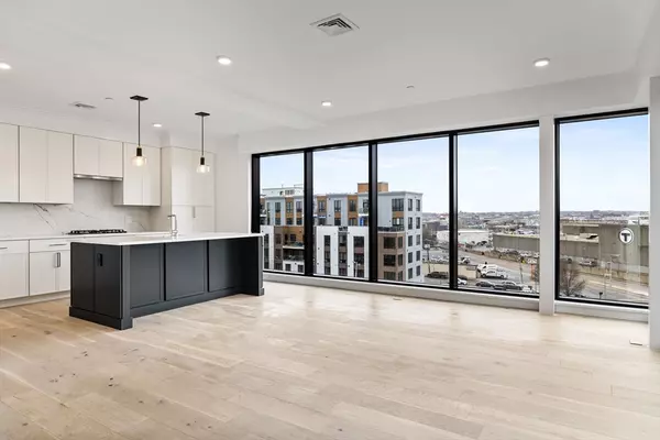 Boston, MA 02127,33 A Street #406