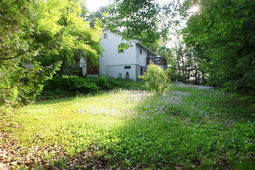 Spencer, MA 01562,2 Laurel Ln