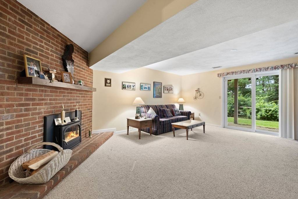Saugus, MA 01906,1908 Lewis O Gray Dr #1908