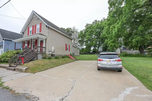 Lowell, MA 01850,98 Humphrey St