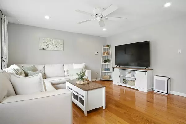 Ayer, MA 01432,18 Westford Rd #5