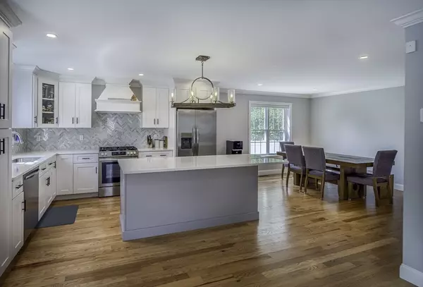 Norton, MA 02766,21 Juniper Rd