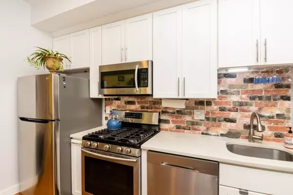 Boston, MA 02128,15 Swift Terrace #1