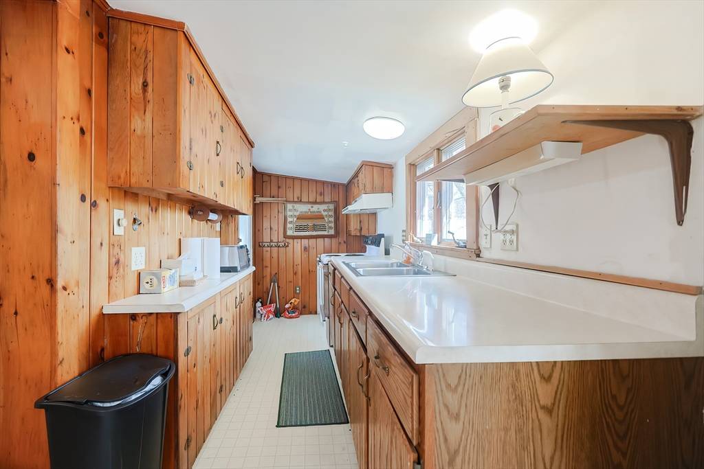 Mendon, MA 01756,50 Uxbridge Road