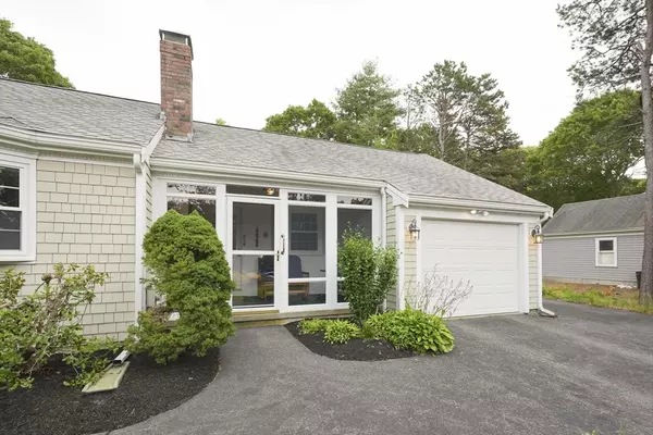 Mashpee, MA 02649,247 Great Pines Dr