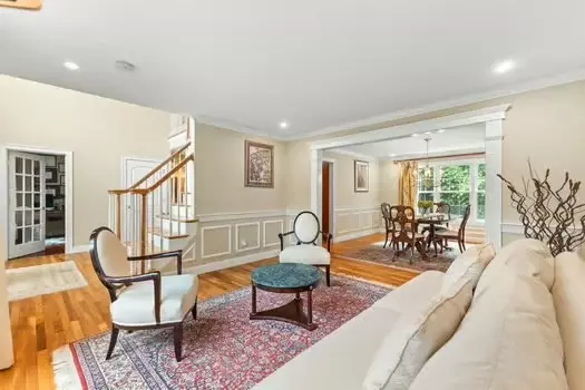 Easton, MA 02356,7 Tanglewood Dr