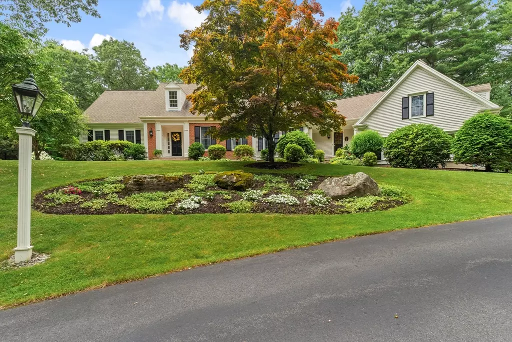 Boxford, MA 01921,49 Sheffield Road