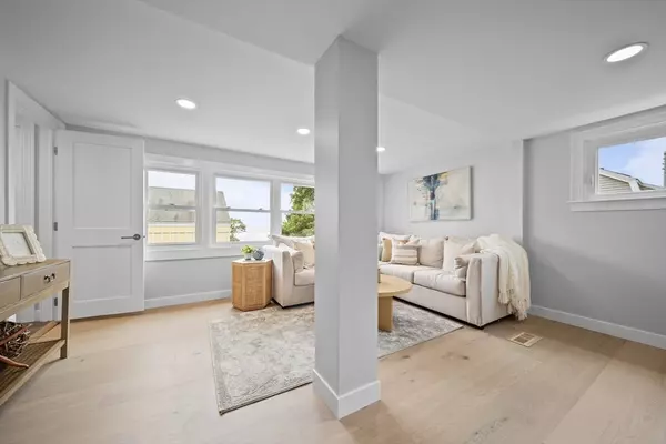 Nahant, MA 01908,58 Breezy Hill Terrace