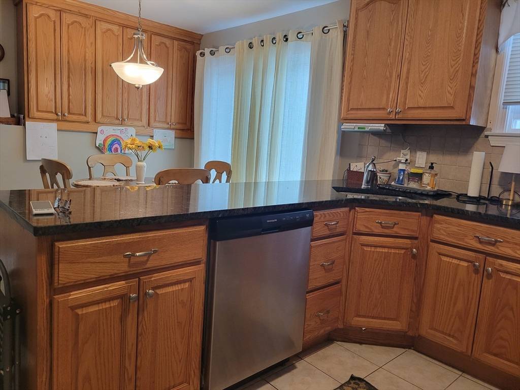 Saugus, MA 01906,2 Thistle Road #2