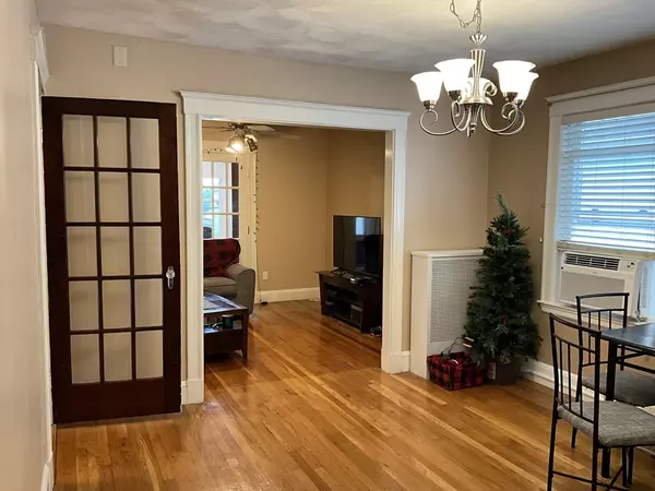 Medford, MA 02155,90 First St. #2