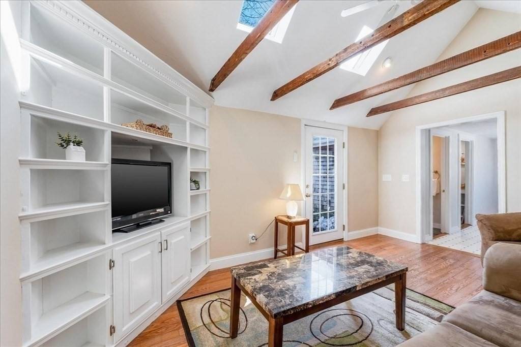 Weymouth, MA 02188,174 Washington St