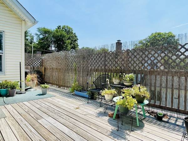 Northampton, MA 01060,30 Cherry St