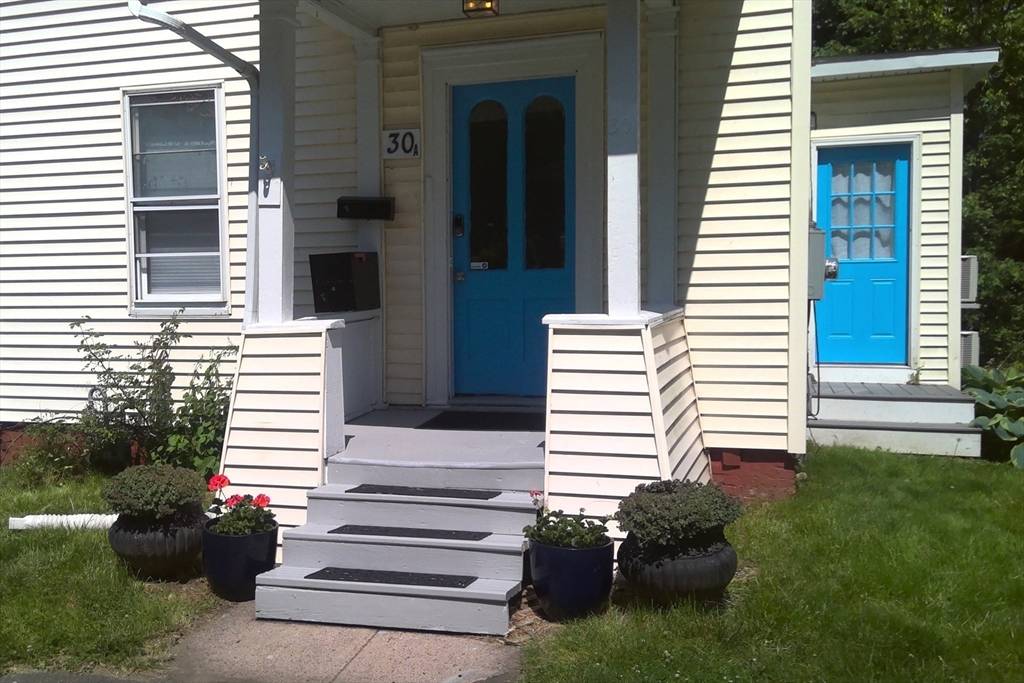 Northampton, MA 01060,30 Cherry St
