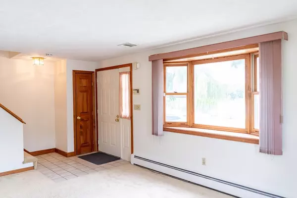 Canton, MA 02021,48 Revere St #1