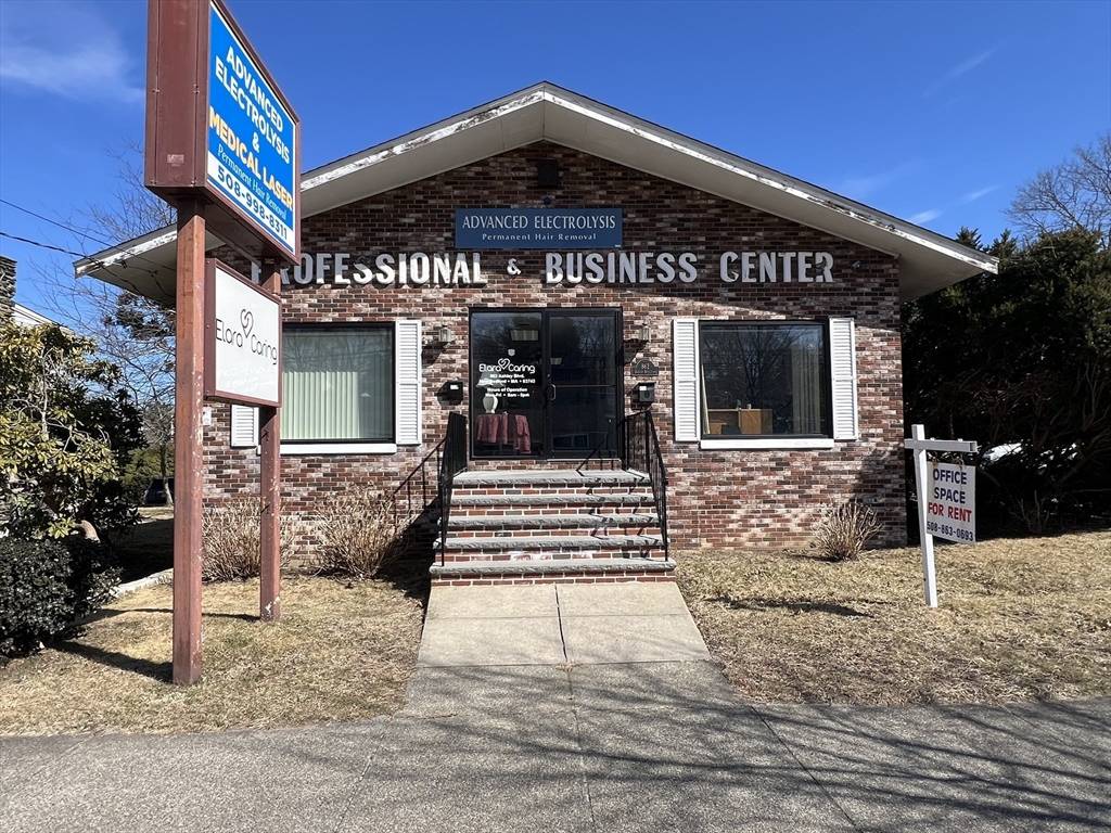 862 Ashley Blvd #1 & 2, New Bedford, MA 02745