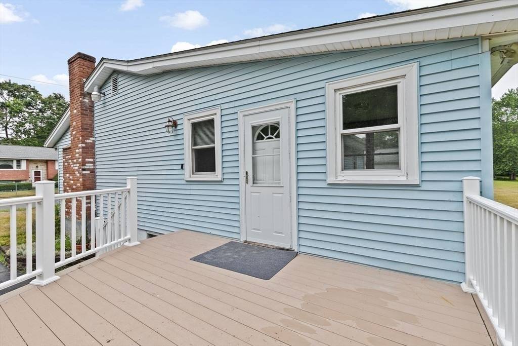 Rockland, MA 02370,109 Lincoln Rd