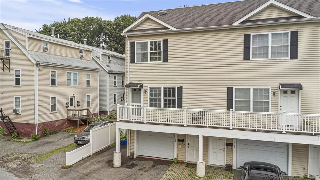 Woburn, MA 01801,102 Prospect St #102