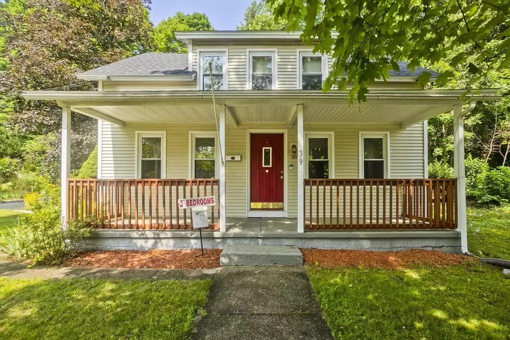 Monson, MA 01057,39 Bridge St