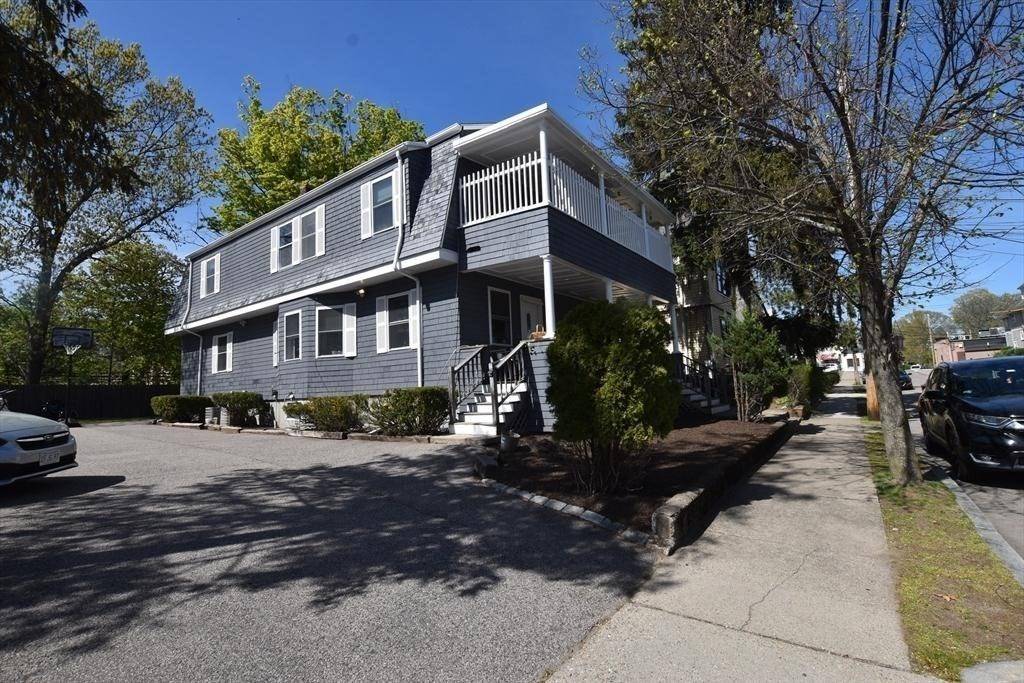 87 Floral St #1, Newton, MA 02461