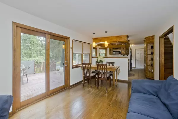 Monson, MA 01057,11 Fenton Rd