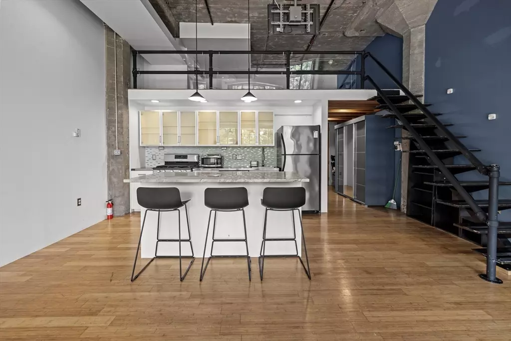 Boston, MA 02128,156 Porter St #247