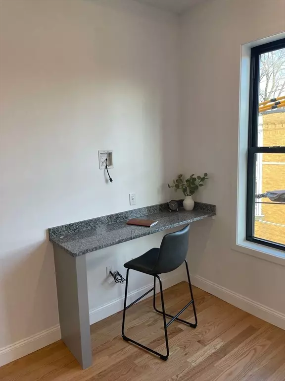 Chelsea, MA 02150,52 Washington Ave #307