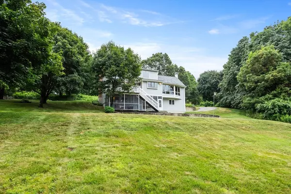 Boxborough, MA 01719,444 Middle Road
