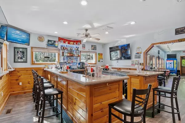 Dracut, MA 01826,80 Honora Ave