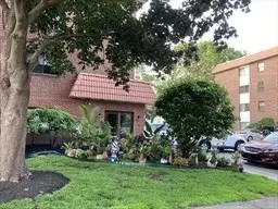 8 Nahant Pl. #301, Lynn, MA 01902