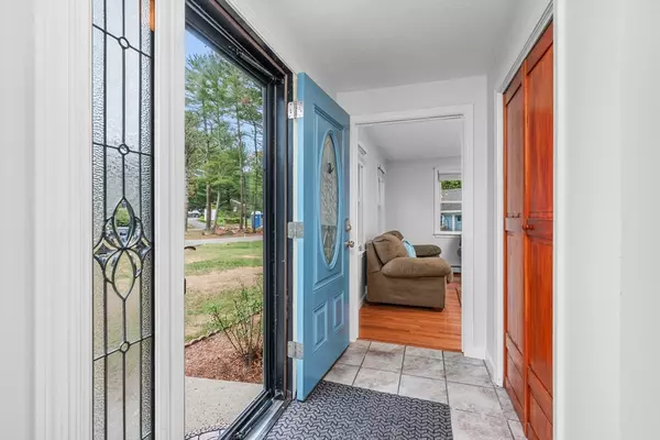 Mashpee, MA 02649,83 Brewster Rd