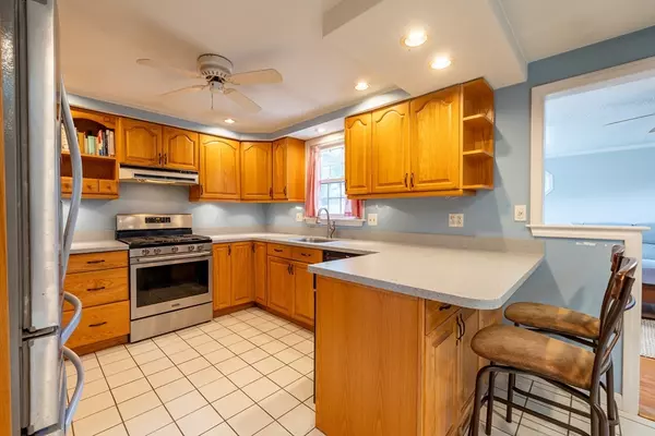 Hudson, MA 01749,6 Bexley Dr