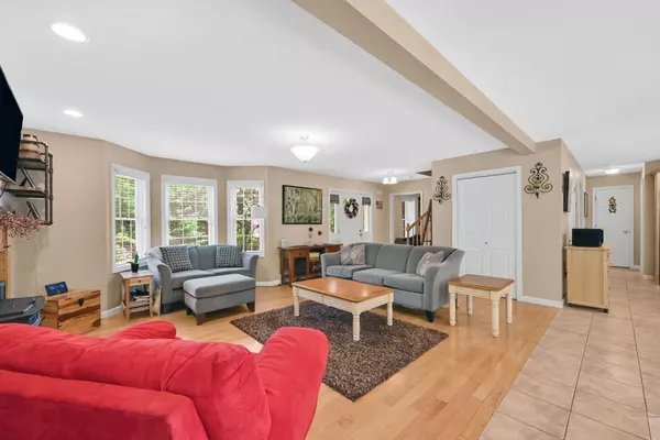 Palmer, MA 01069,23 Fieldstone Dr