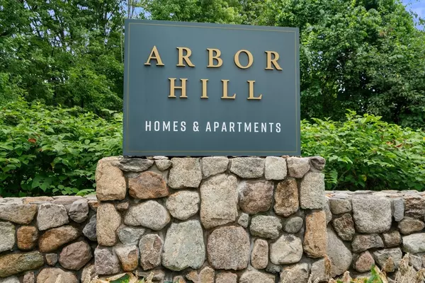 160 Burkhall St #404, Weymouth, MA 02190