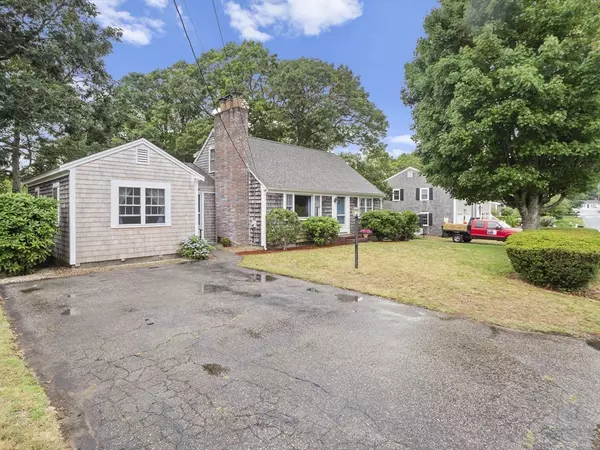 Yarmouth, MA 02673,25 Brookhill Ln