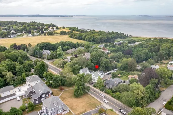 Plymouth, MA 02360,211 Court St