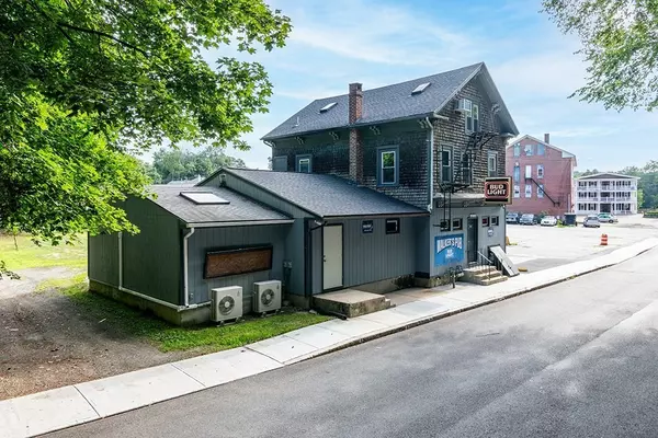 Blackstone, MA 01504,104 Canal St