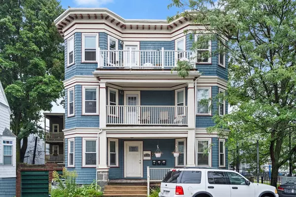 226 E Cottage St #1, Boston, MA 02125