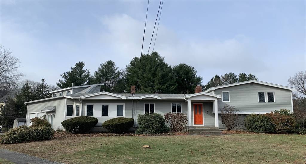 5 Bryant Rd, Lexington, MA 02420