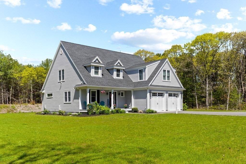 Falmouth, MA 02536,65 Saint Marks Rd